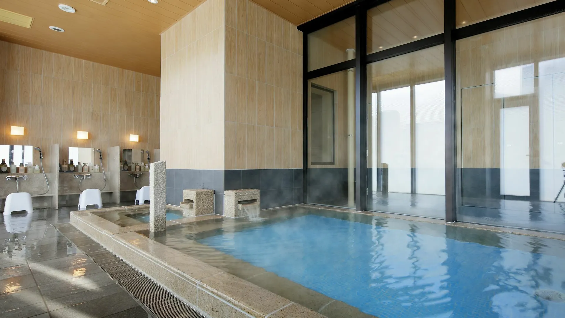****  Candeo Hotels Tokyo Shimbashi Japán