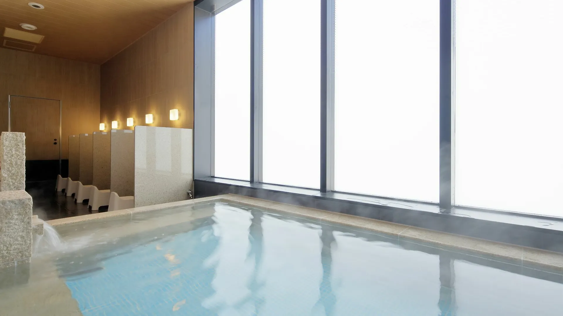 Candeo Hotels Tokyo Shimbashi
