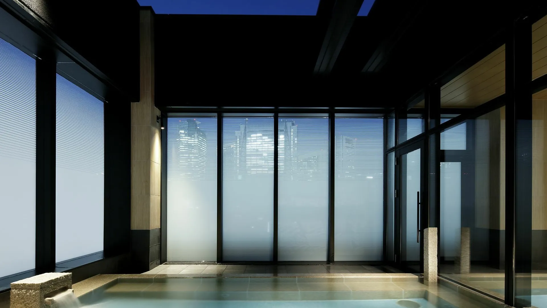 Candeo Hotels Tokyo Shimbashi