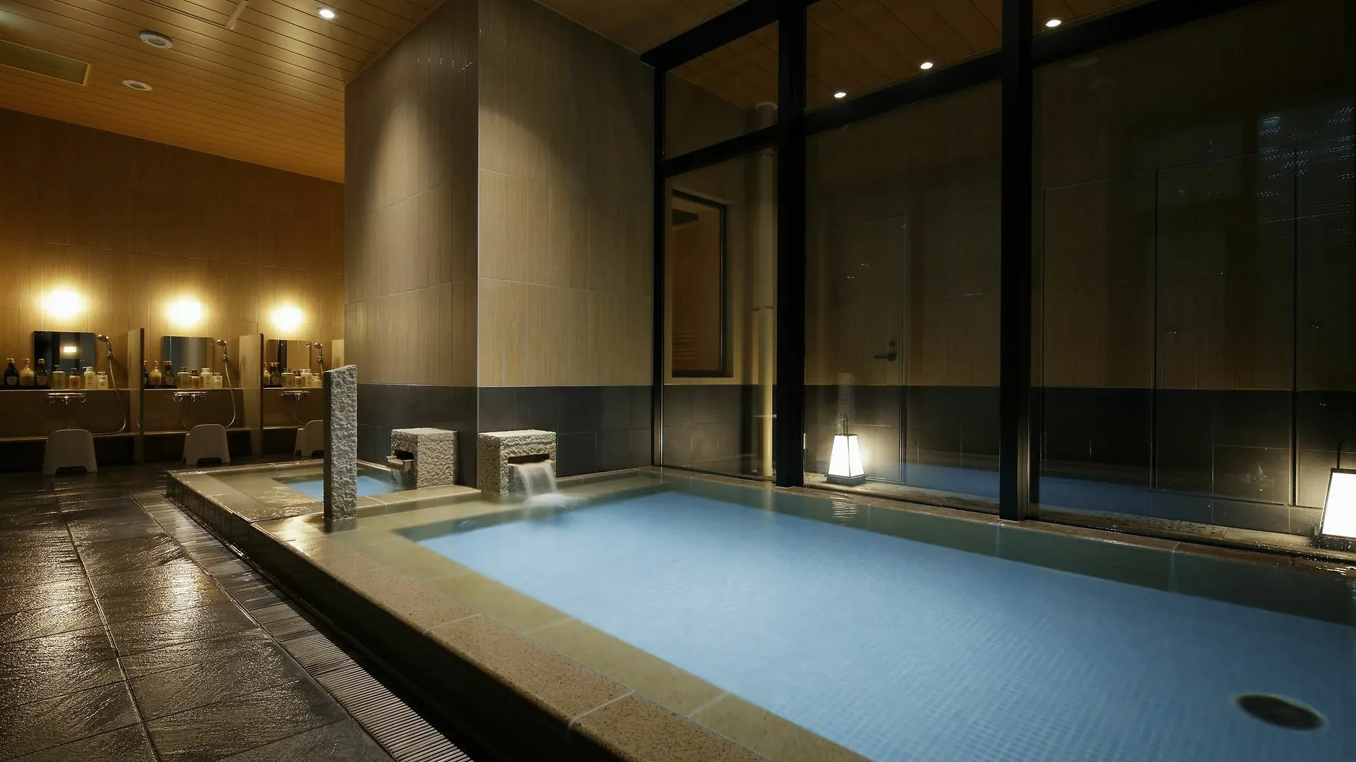 Candeo Hotels Tokyo Shimbashi