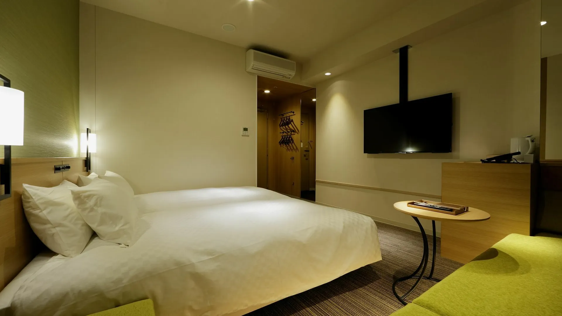 Candeo Hotels Tokyo Shimbashi Japán