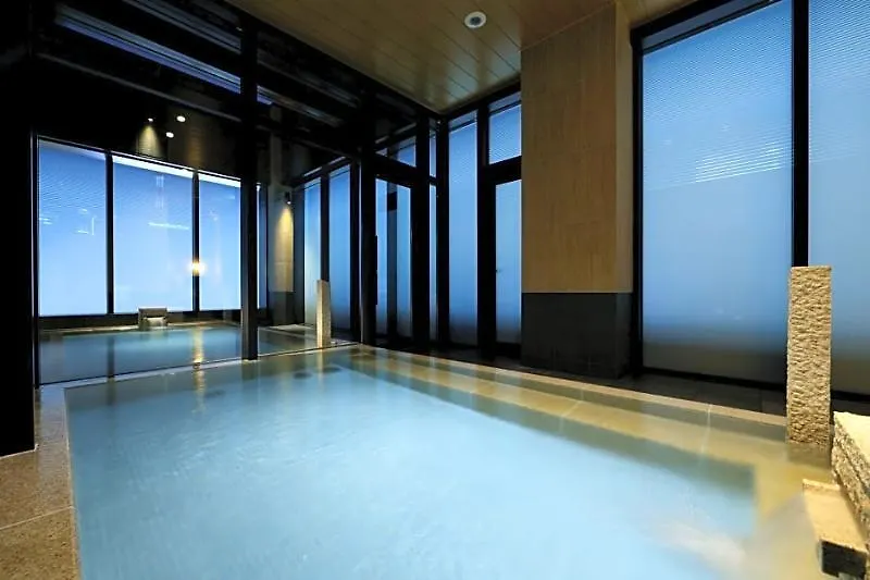 Candeo Hotels Tokyo Shimbashi 4*,