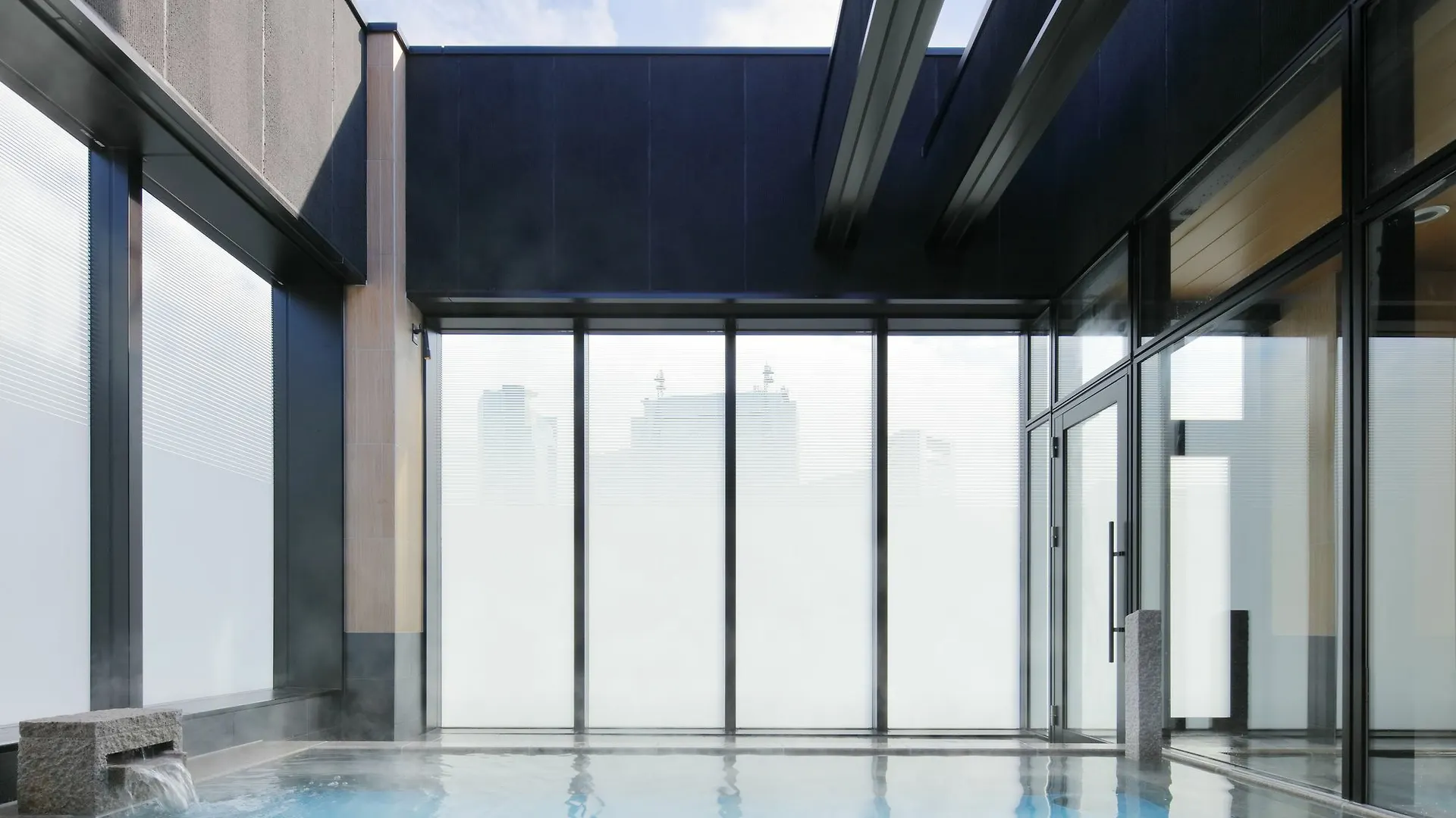 Candeo Hotels Tokyo Shimbashi